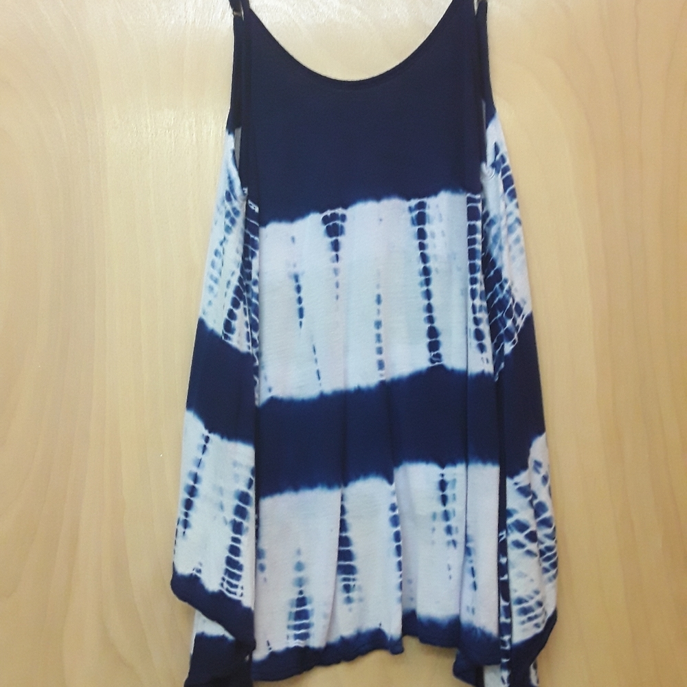 Blue tie die flowy tank top Addie S